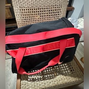 Vintage Nike Swoosh Women’s Duffle Bag Just Do It Pink & Black Gym Sports
